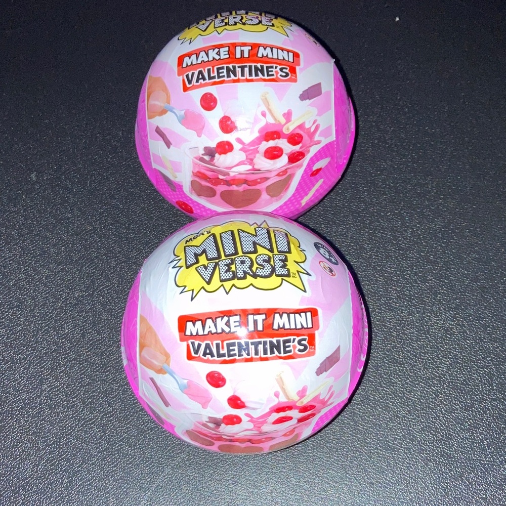 Mini Verse Valentine's Surprise Balls